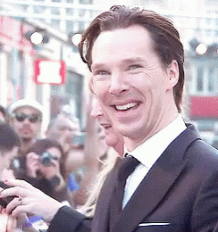 Benedict Cumberbatch Goofy GIF - Benedict Cumberbatch Goofy Squint GIFs