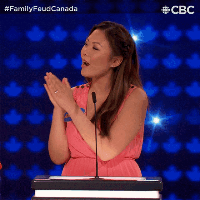 Clapping Andrea GIF - Clapping Andrea Family Feud Canada GIFs