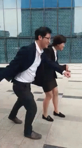 Vohoai Running In Place GIF - Vohoai Running In Place Smile GIFs