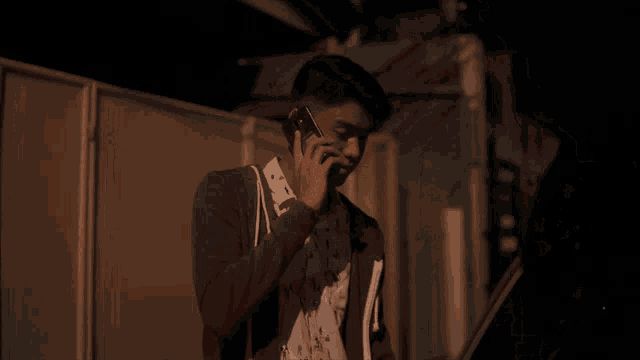 Phone Call Shocked GIF - Phone Call Shocked Surprised GIFs