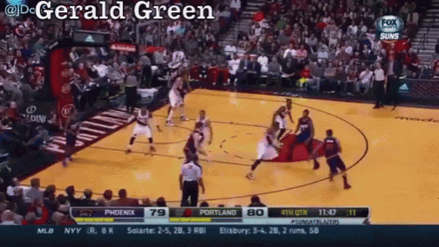 a basketball game between phoenix and portland is being shown on fox sports