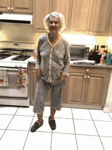 Mom New GIF - Mom New Slippers GIFs