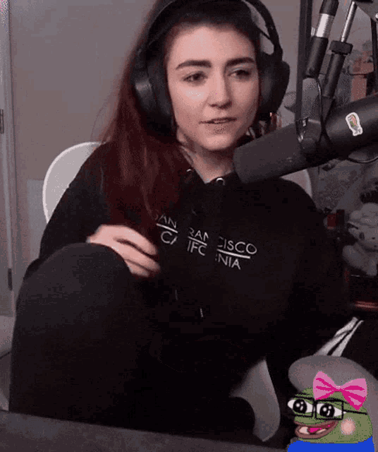 Wolfabelle Twitch GIF