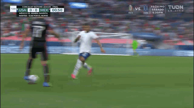 a soccer player with the number 22 on his back