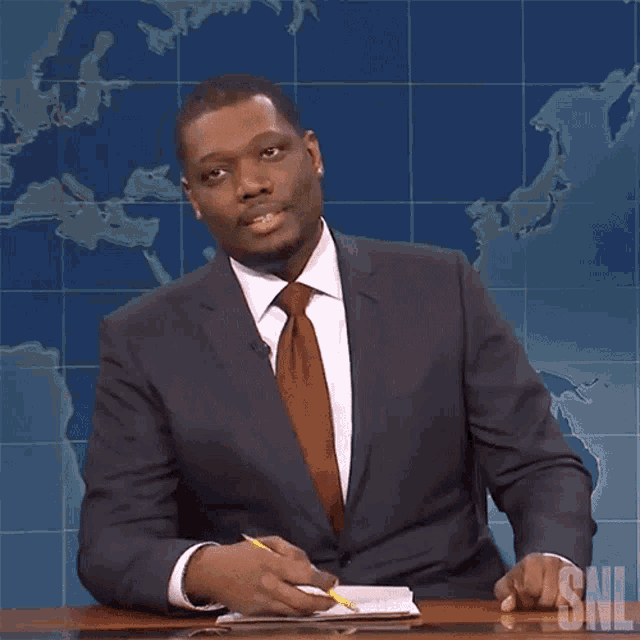 Disappointed Saturday Night Live GIF - Disappointed Saturday Night Live Snl Weekend Update GIFs