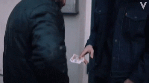 Drug Trade Drug Dealer GIF - Drug Trade Drug Dealer Selling Drugs GIFs