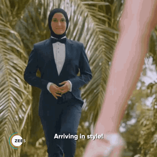 Arriving In Style Fashion GIF