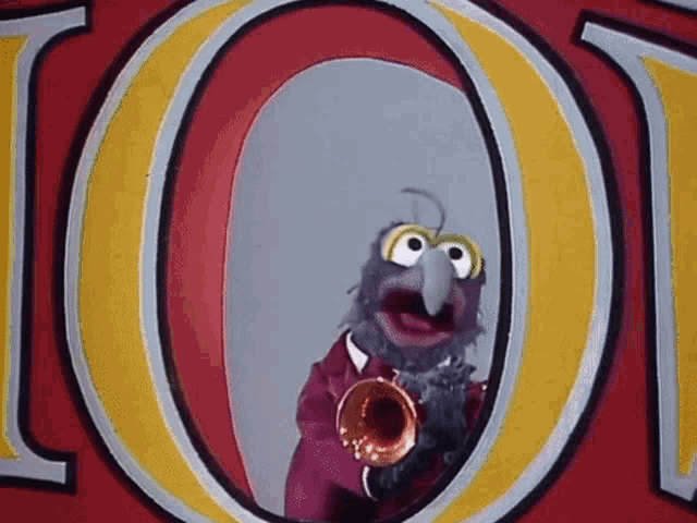 The Muppet Show Gonzo GIF - The Muppet Show Gonzo Trumpet GIFs