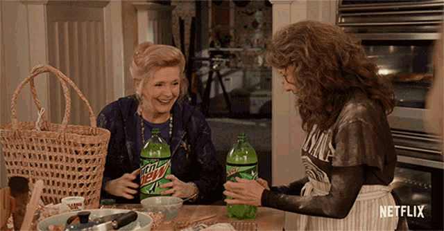Cheers Lily Tomlin GIF - Cheers Lily Tomlin Frankie Bergstein GIFs
