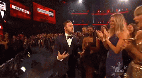 Oh My God GIF - Award Excited Taylor Swift GIFs