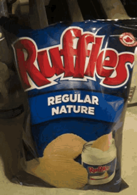 Ruffles Potato Chips GIF - Ruffles Potato Chips Bag Of Chips GIFs