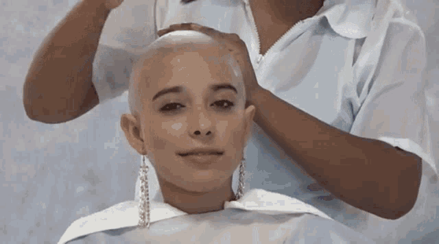Bald Girl Bald Is Beautiful GIF - Bald Girl Bald Is Beautiful Shaved Head GIFs