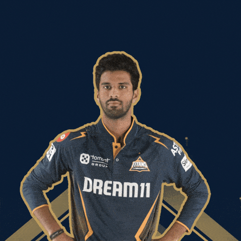 a man wearing a shirt that says dream11