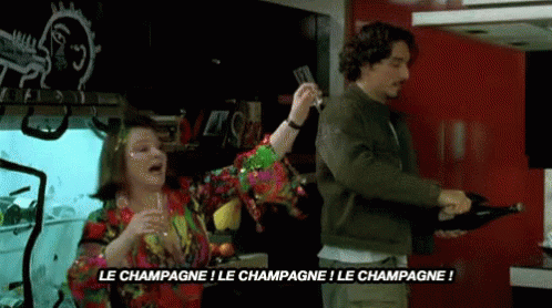 Le Champagne ! Le Champagne ! Le Champagne ! GIF - Champagne Feter Fetons GIFs