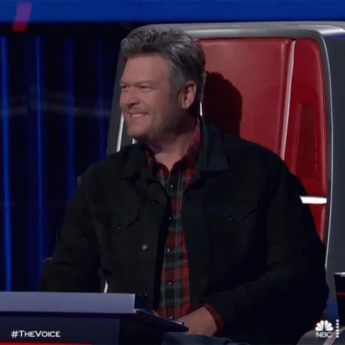 Chuckle Blake Shelton GIF - Chuckle Blake Shelton The Voice GIFs