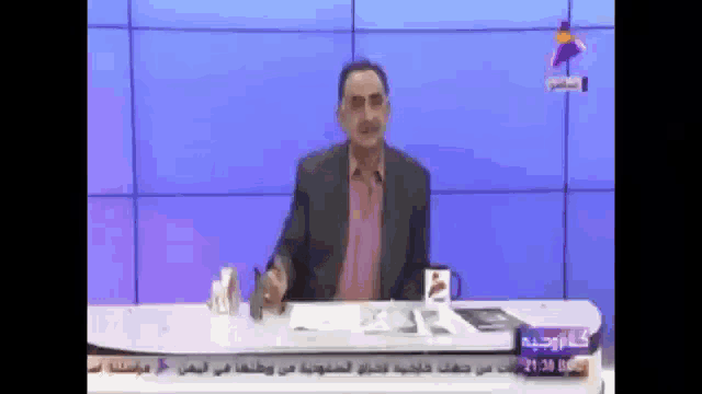 وجيه وجيه_عباس GIF - وجيه وجيه_عباس يعني GIFs