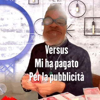 a man wearing glasses is holding a pile of money and says versus mi ha pagato per la pubblicita .
