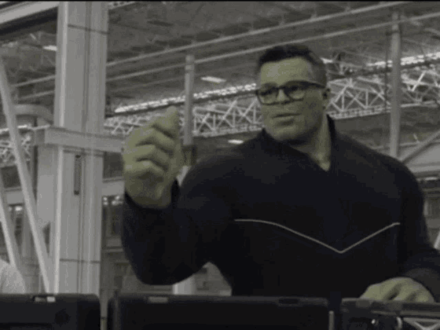 thumbs-up-hulk.gif