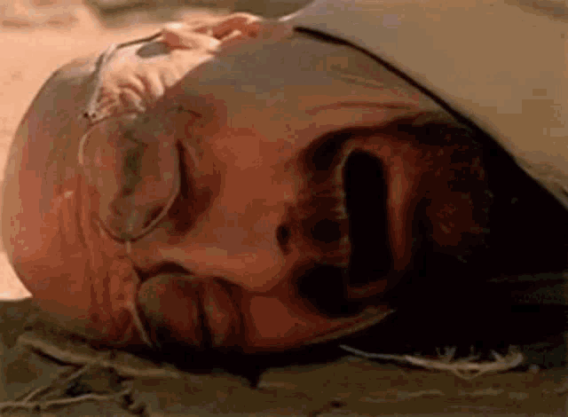 Walter White Getting Up GIF - Walter White Getting Up GIFs