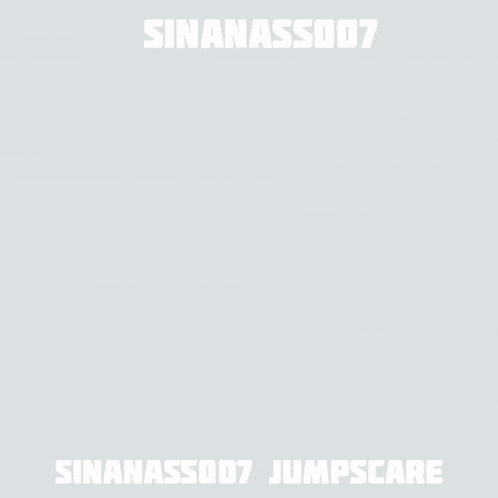 a roblox character with the name sinanass007 on the bottom