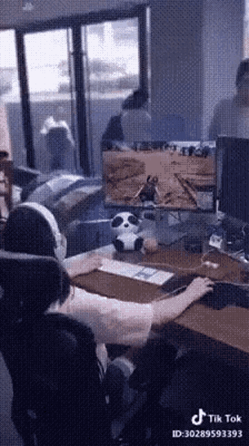 Video Games Boss GIF - Video Games Boss Monitor GIFs