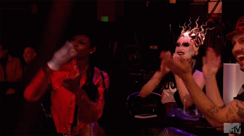 Clapping Rupaul Drag Race GIF - Clapping Rupaul Drag Race Queens GIFs
