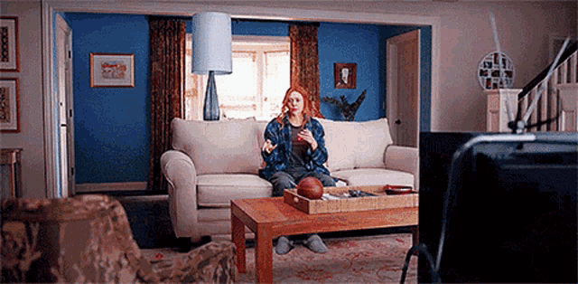 Scarlet Witch Magic GIF - Scarlet Witch Magic Home Alone GIFs