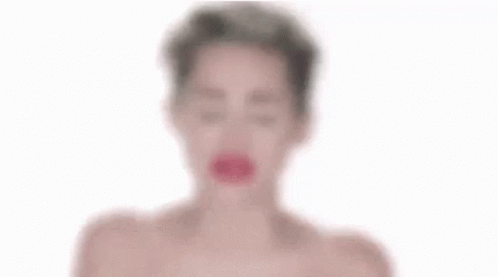 Miley Cyrus GIF - Miley Cyrus Wrecking GIFs