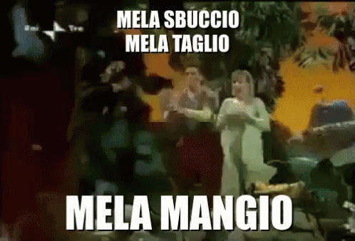 Melevisione Milo Cotogno Mela Sbuccio Mela Taglio Mela Mangio Fata Lina Strega GIF - Apple Song Dancing GIFs
