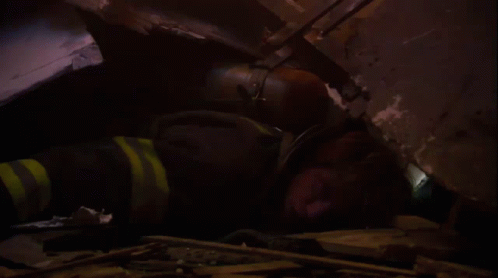 Rescue Me Dying GIF - Rescue Me Dying GIFs