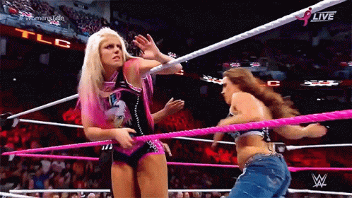 Alexa Bliss Mickie James GIF - Alexa Bliss Mickie James Shocked GIFs