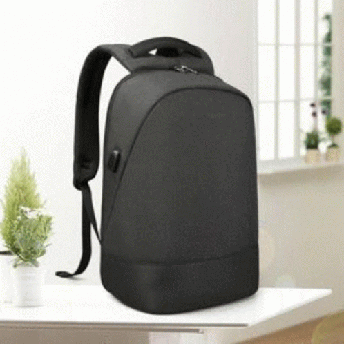 Anti Theft Backpack Anti Theft Bag GIF - Anti Theft Backpack Anti Theft Bag GIFs