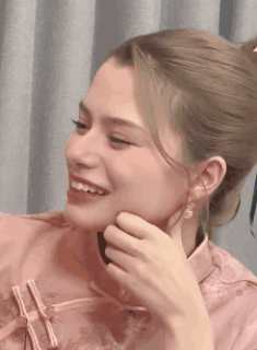 Becky Armstrong Freenbecky GIF - Becky Armstrong Freenbecky Becky Armstrong Meme GIFs