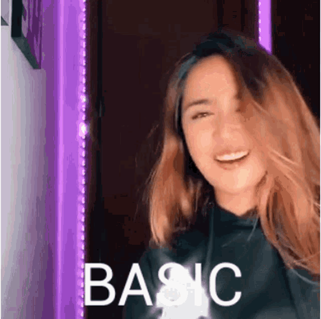 Riva Quenery Youtuber GIF