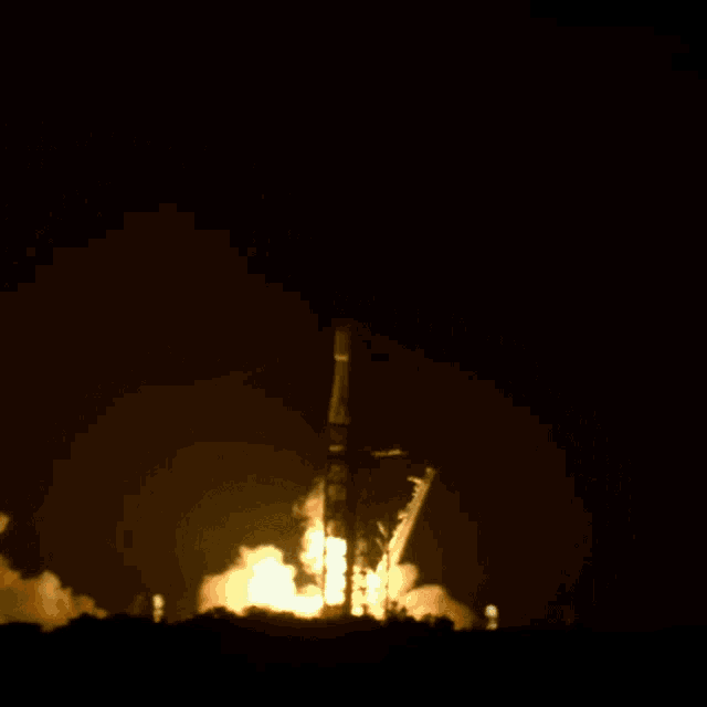 Rocket Launch Moonfall GIF - Rocket Launch Moonfall Lift Off GIFs