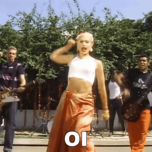 Oi Gwen Stefani GIF