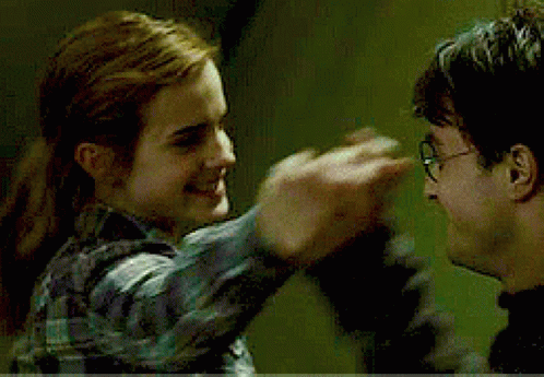 Hermione Granger Harry Potter GIF - Hermione Granger Harry Potter Dancing GIFs