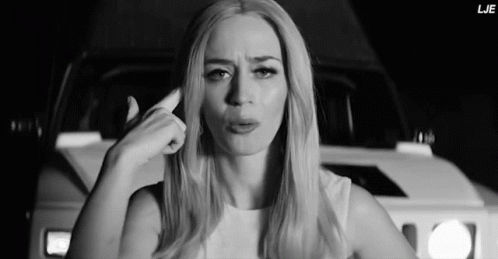 Krunt Emily Blunt GIF - Krunt Emily Blunt What The Hell GIFs