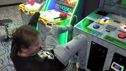 Arcade Warrior Erik Kane GIF - Arcade Warrior Erik Kane Falling GIFs