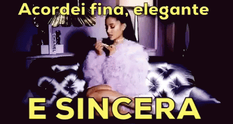 Elegante / Ariana Grande / Scream Queens / Fina Sincera GIF - Elegant Ariana Grande Scream Queens GIFs