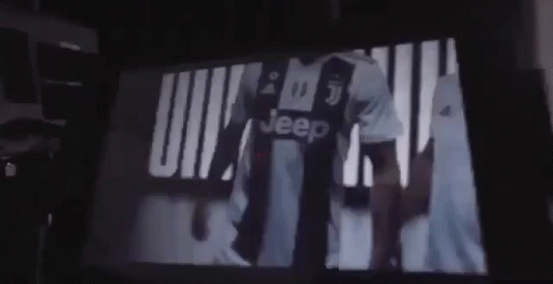 Cristiano Ronaldo Juventus Serie A Juve Cr7 GIF - Football Player Calcio Pallone GIFs