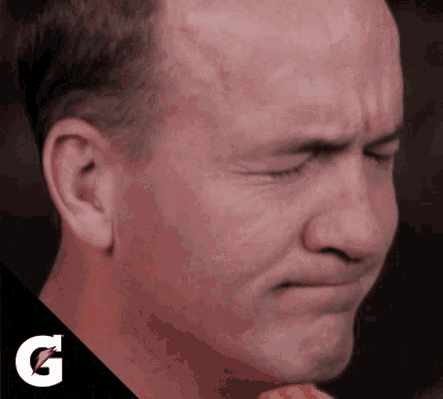 Peyton Peyton Manning GIF - Peyton Peyton Manning Peyton Manning Confused GIFs