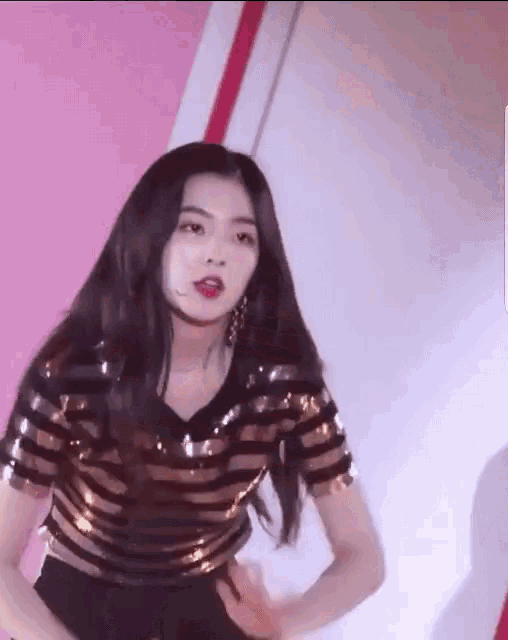 Beautiful Red Velvet GIF - Beautiful Red Velvet Irene GIFs
