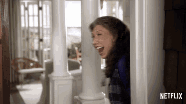Smile Grace And Frankie GIF - Smile Grace And Frankie Season1 GIFs