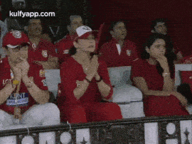 Preity Zinta.Gif GIF - Preity Zinta Cricket Sports GIFs