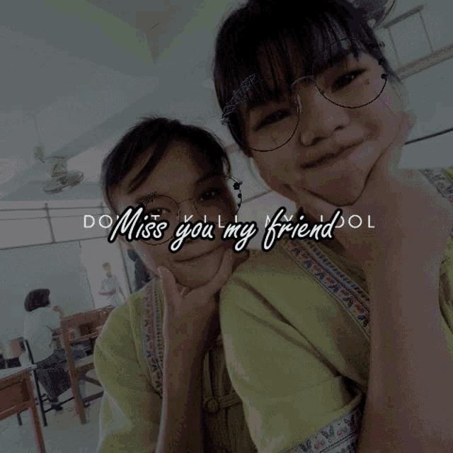 Miss You Missed My Friends GIF - Miss You Missed My Friends Selfies GIFs