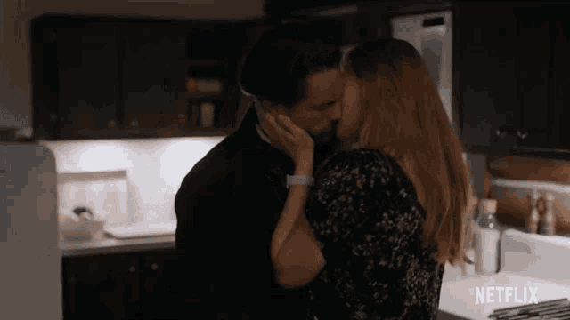 Kissing Melinda Monroe GIF - Kissing Melinda Monroe Jack Sheridan GIFs