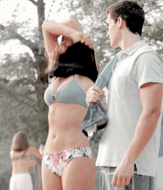 Nina Dobrev Hot Bikini GIF - Nina Dobrev Hot Bikini Vampire Diaries GIFs