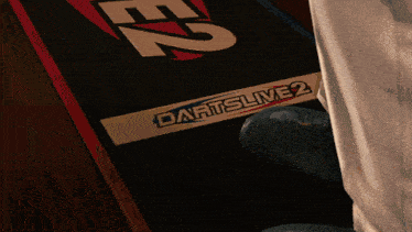 a sign that says " dartslive2 " on it