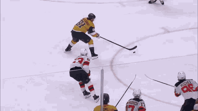 a hockey player with the number 33 on his shirt